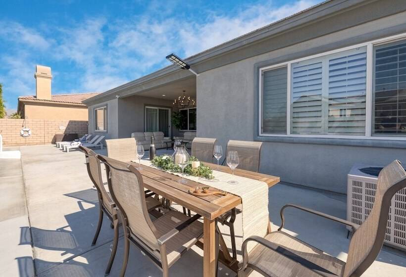 Indio Echo Avantstay Terra Lago Retreat + Pool, Firepit, Outdoor Kitchen