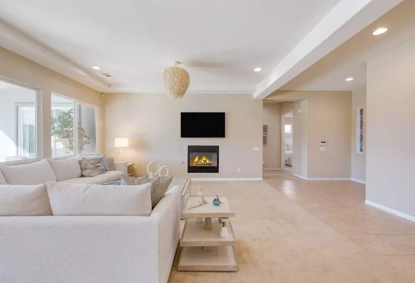 Indio Echo Avantstay Terra Lago Retreat + Pool, Firepit, Outdoor Kitchen