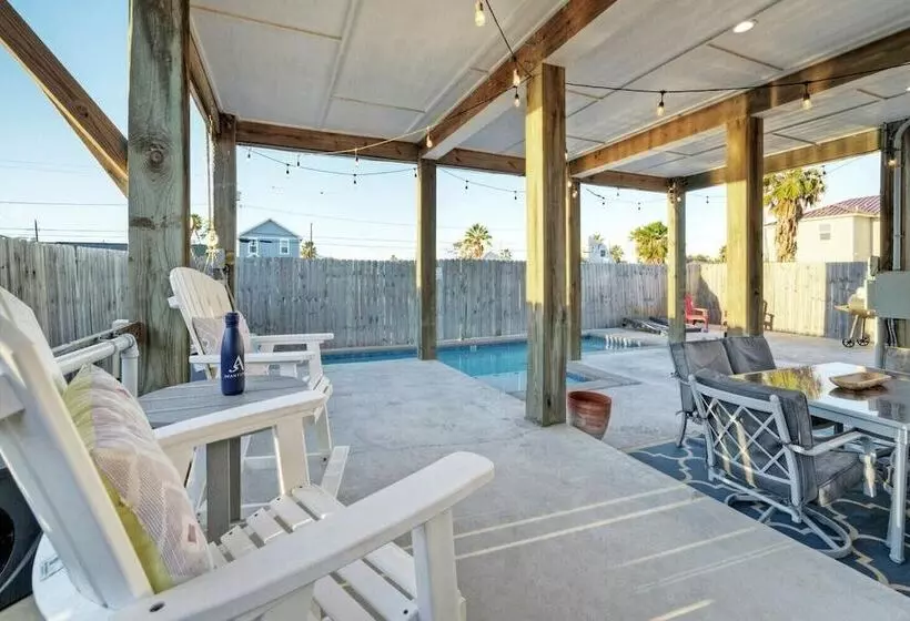 Priv Pool, Walk To Marina + Eateries, 3 Mins To Beach Marlin Azul By Avantstay