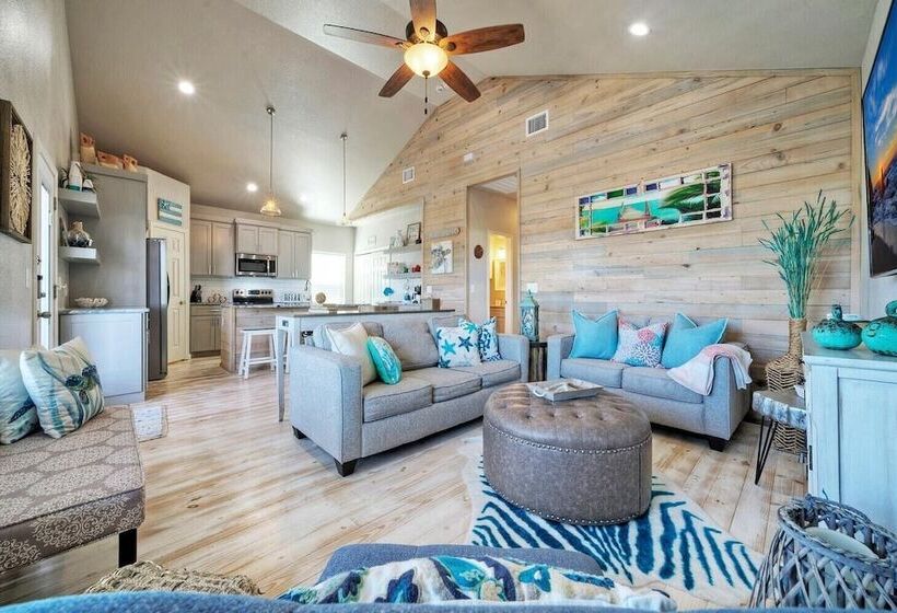 Priv Pool, Walk To Marina + Eateries, 3 Mins To Beach Marlin Azul By Avantstay