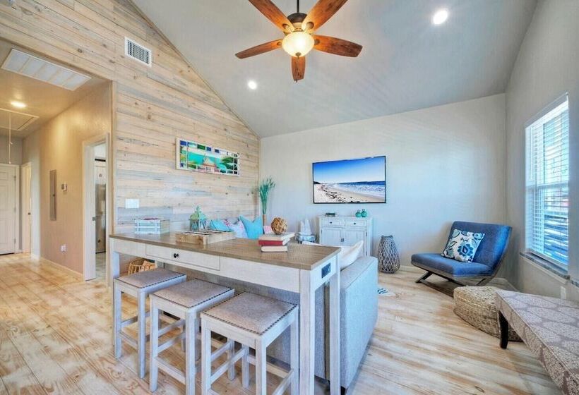 Priv Pool, Walk To Marina + Eateries, 3 Mins To Beach Marlin Azul By Avantstay