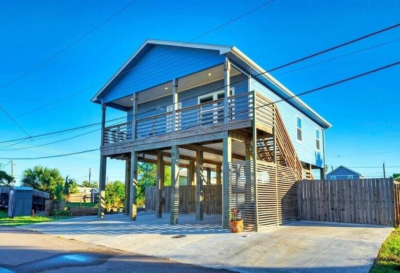 Priv Pool, Walk To Marina + Eateries, 3 Mins To Beach Marlin Azul By Avantstay