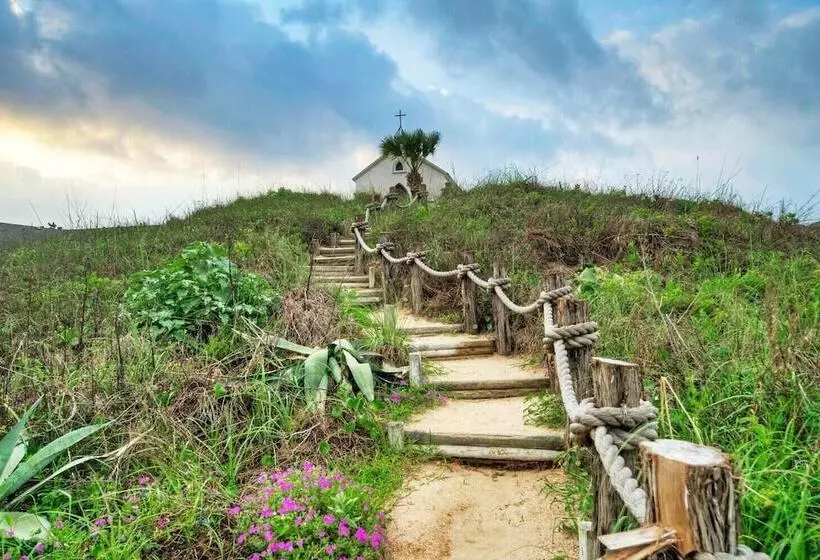 Priv Pool, Walk To Marina + Eateries, 3 Mins To Beach Marlin Azul By Avantstay