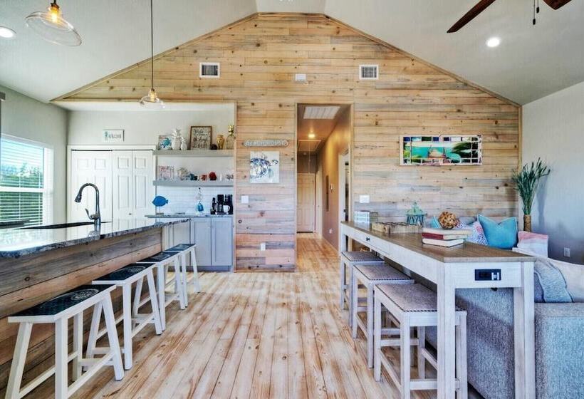 Priv Pool, Walk To Marina + Eateries, 3 Mins To Beach Marlin Azul By Avantstay