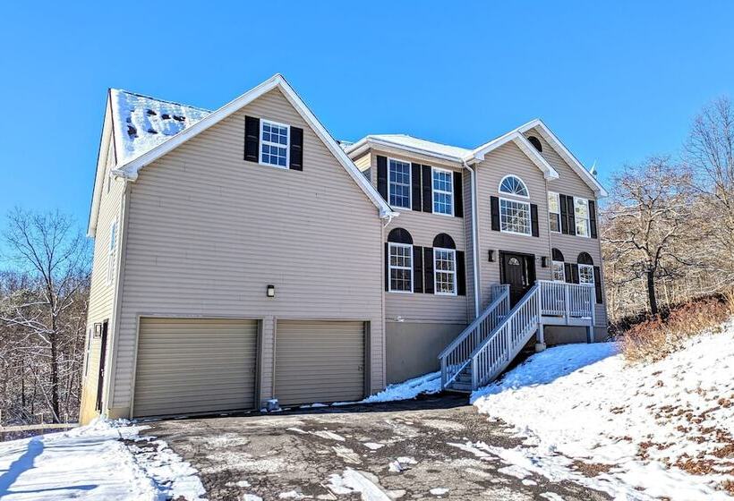 Mountain Mindset By Avantstay Pool, Hot Tub, Game Room, Firepit