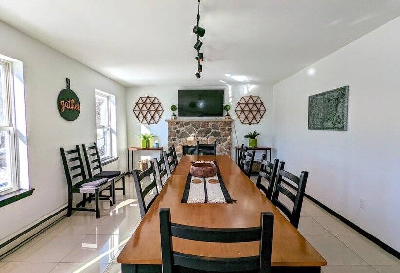 Mountain Mindset By Avantstay Pool, Hot Tub, Game Room, Firepit