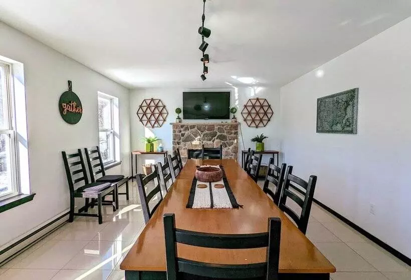 Mountain Mindset By Avantstay Pool, Hot Tub, Game Room, Firepit