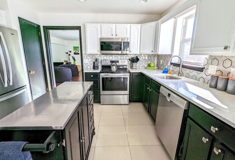 Mountain Mindset By Avantstay Pool, Hot Tub, Game Room, Firepit