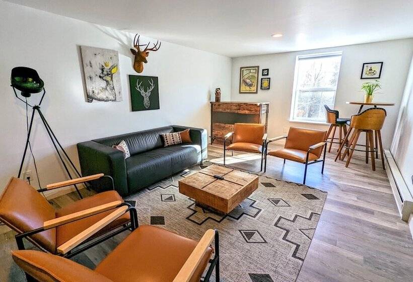 Mountain Mindset By Avantstay Pool, Hot Tub, Game Room, Firepit