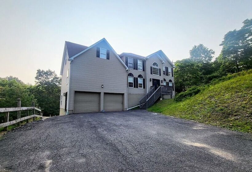 Mountain Mindset By Avantstay Pool, Hot Tub, Game Room, Firepit