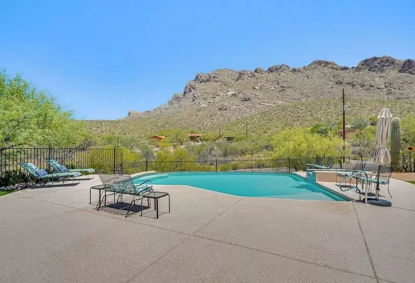 Oro Valley Retreat W/ Pool & Breathtaking Views!