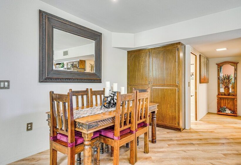 Oro Valley Retreat W/ Pool & Breathtaking Views!