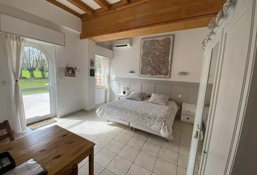 Majatalo Aux Ecuries Du Château