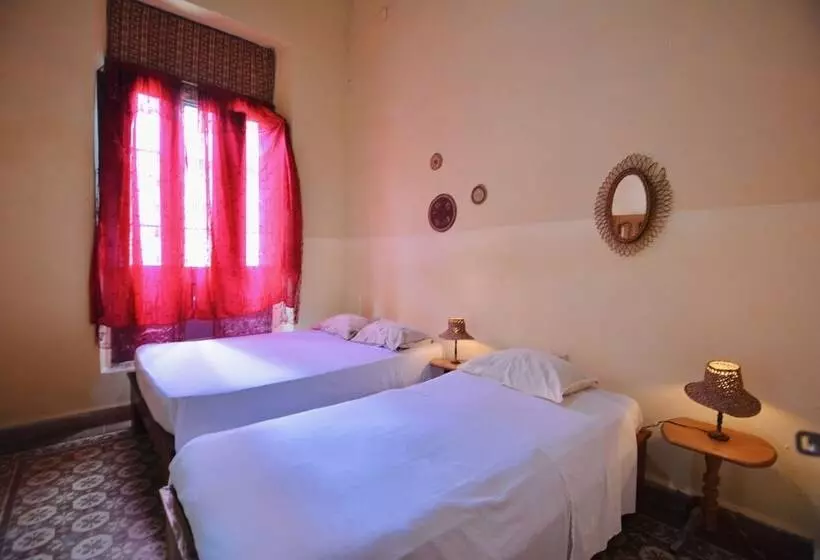 پانسیون Casa Colonial Lalita Cienfuegos