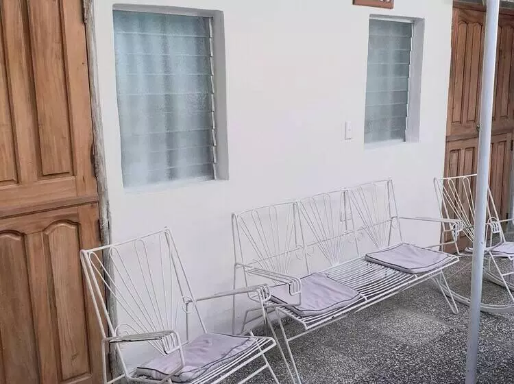 پانسیون Casa Colonial Lalita Cienfuegos