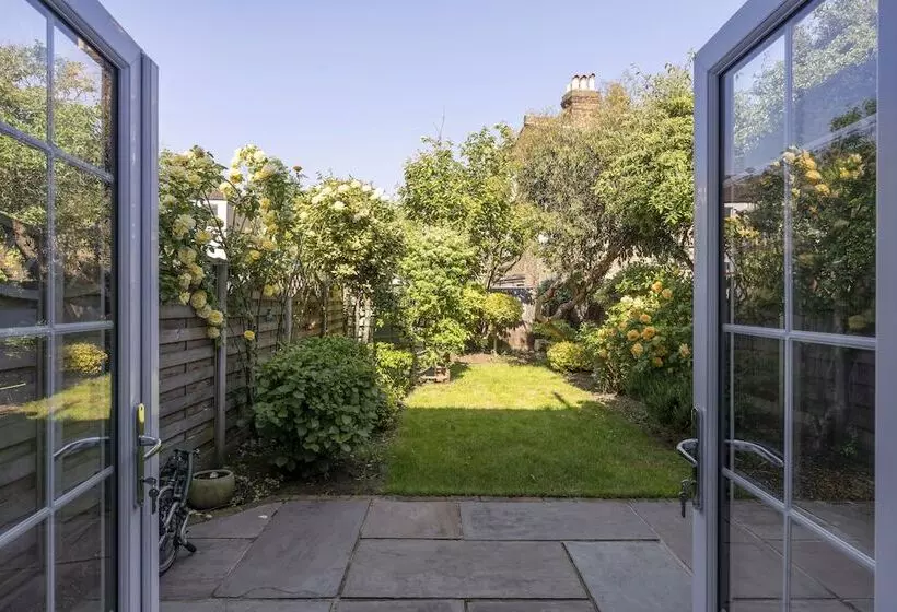 レジデンス Charming 4 Bed House In South East London