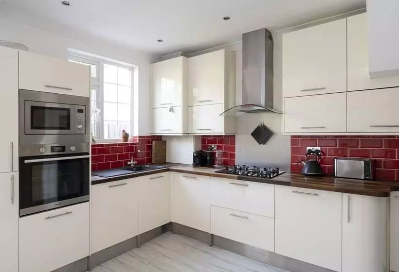 レジデンス Charming 4 Bed House In South East London