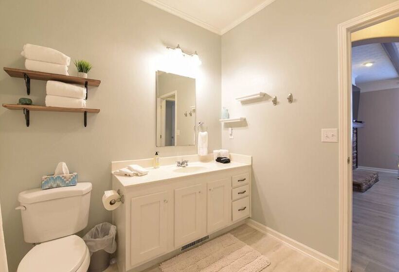 Riverside Ranch By Avantstay Mins To Downtown