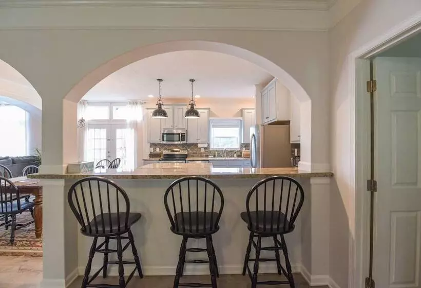 Riverside Ranch By Avantstay Mins To Downtown
