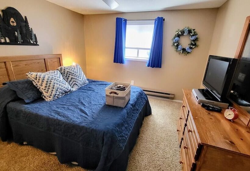 Slope Lodge Prime Skiing Location Indoor Pool, Hot Tub, Sauna Private Deck