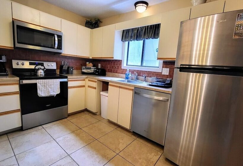 Slope Lodge Prime Skiing Location Indoor Pool, Hot Tub, Sauna Private Deck