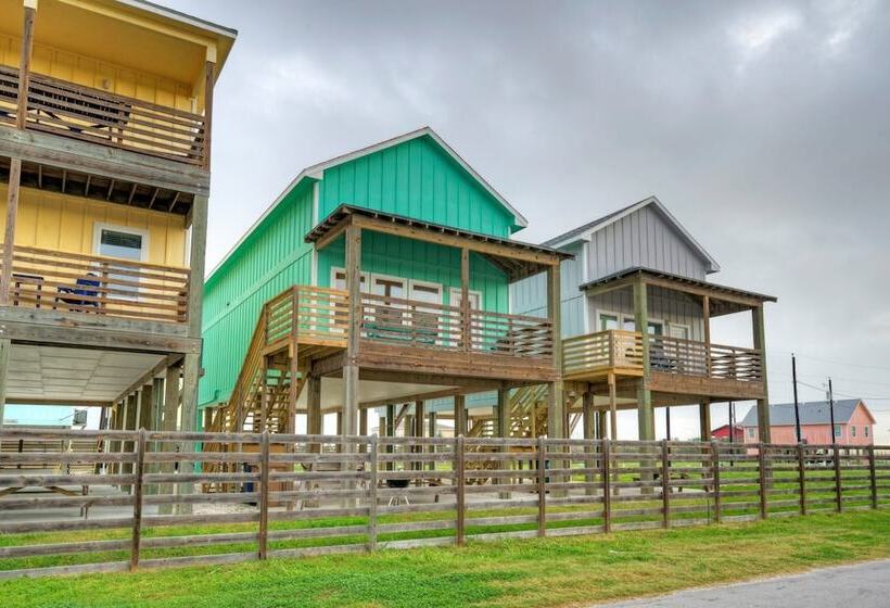 Pool Access + Boat Dock Steps To The Gulf The Pintail By Avantstay
