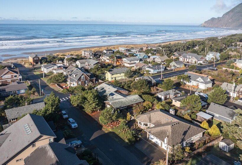 Truly A Treasure By Avantstay Walk To Beach, Patio