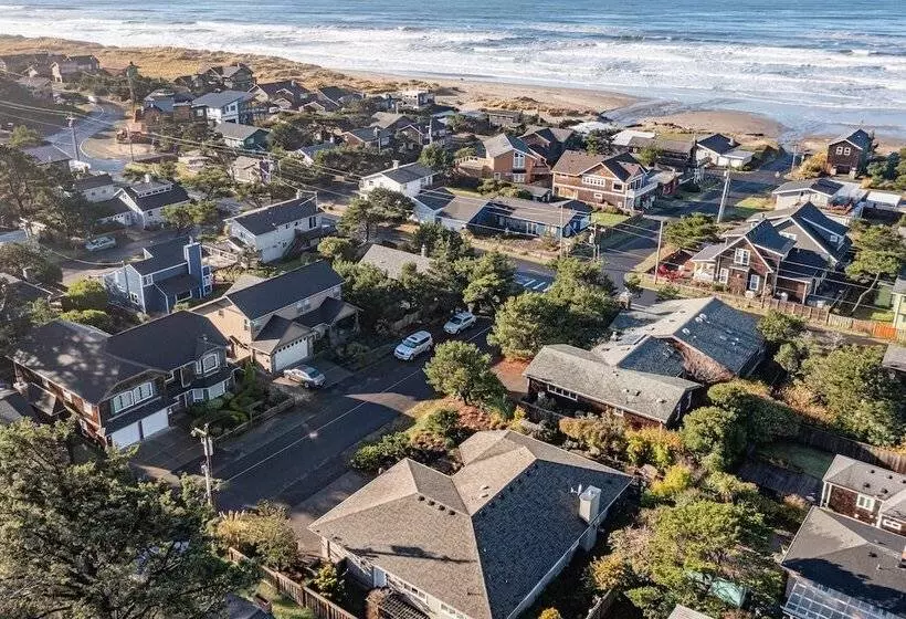 Truly A Treasure By Avantstay Walk To Beach, Patio