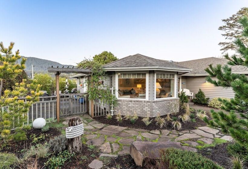 Truly A Treasure By Avantstay Walk To Beach, Patio