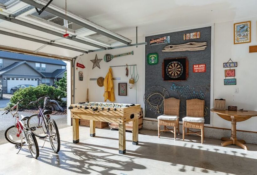 Truly A Treasure By Avantstay Walk To Beach, Patio