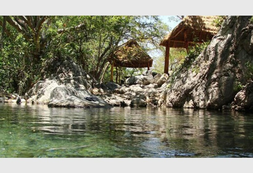 Szálló Hostal Casa Blanca