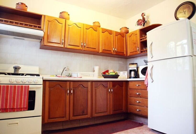 Szálló Hostal Casa Blanca