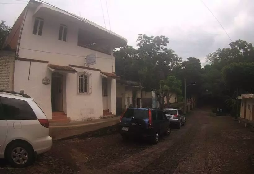 Retkeilymaja Hostal Casa Blanca