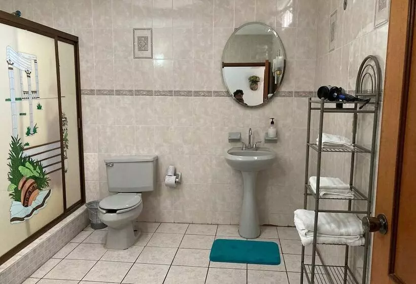 Retkeilymaja Hostal Casa Blanca