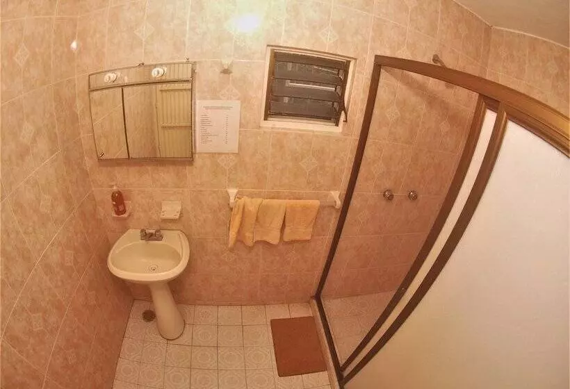 Retkeilymaja Hostal Casa Blanca