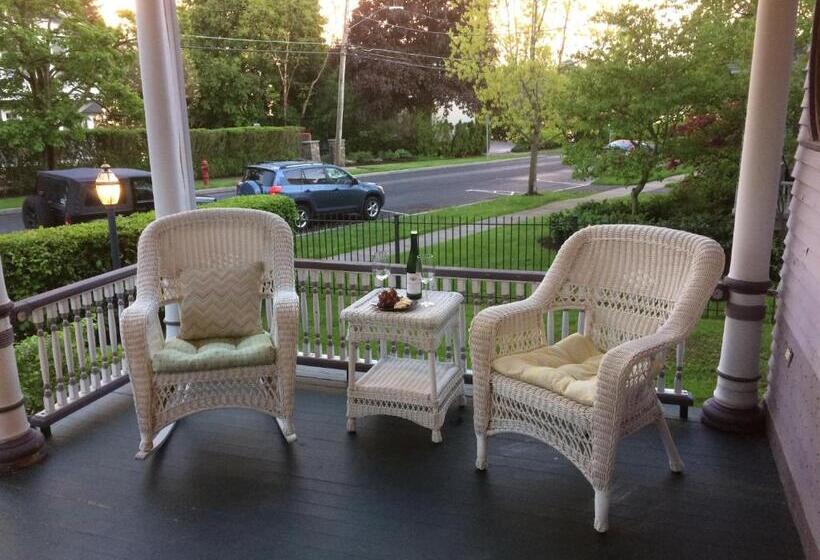 Bed and Breakfast 2w Lake