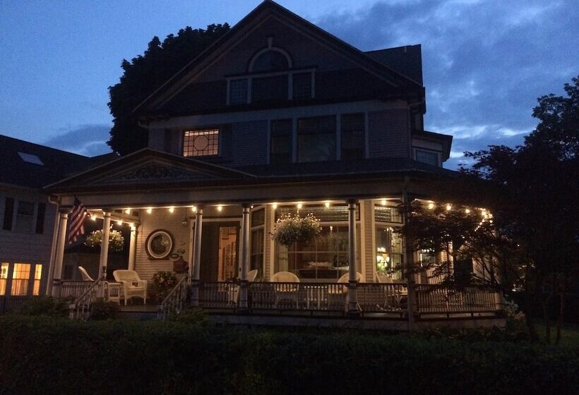 Bed and Breakfast 2w Lake