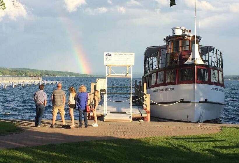 Bed and Breakfast 2w Lake