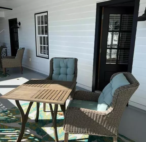 Aamiaismajoitus (B&B) Elaine S Cape May Boutique