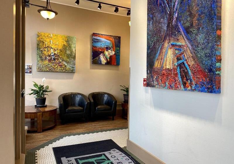 Historic Hotel Arvon