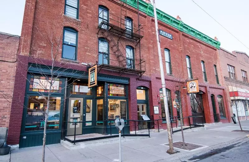 Historic Hotel Arvon