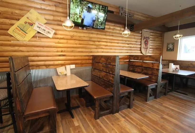 ホテル Bowman Lodge & Convention Center