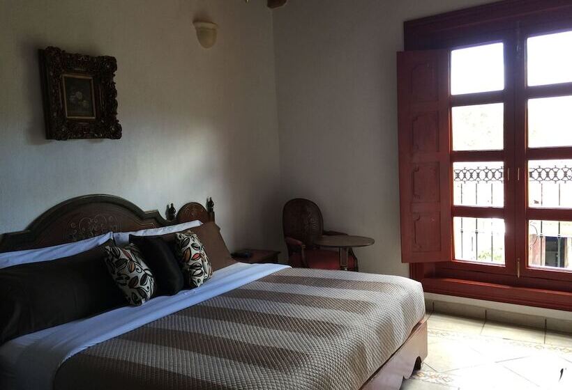 בית מלון כפרי Mansion Real