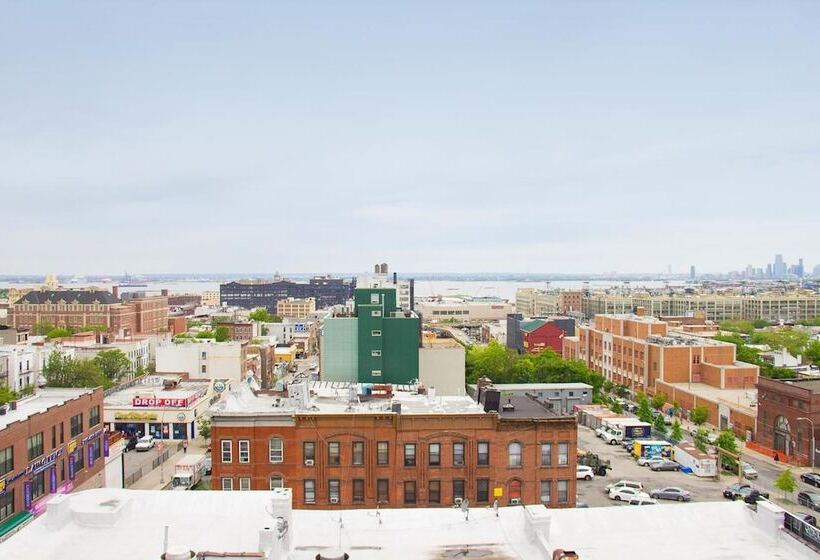 Phoenix Hotel Brooklyn Sunset Park