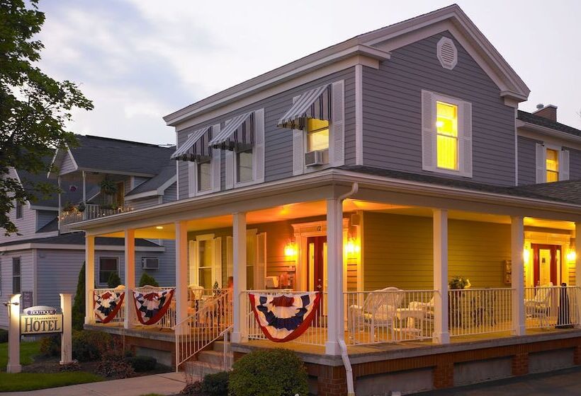 Отель Skaneateles Boutique