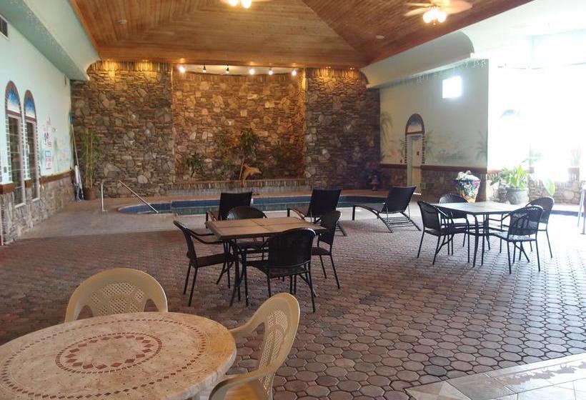 酒店 The Inn At Rolling Hills Casino & Resort