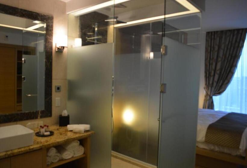 酒店 The One Boutique