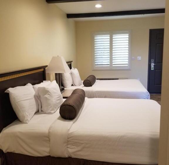 בית מלון כפרי Tuscan Garden Inn