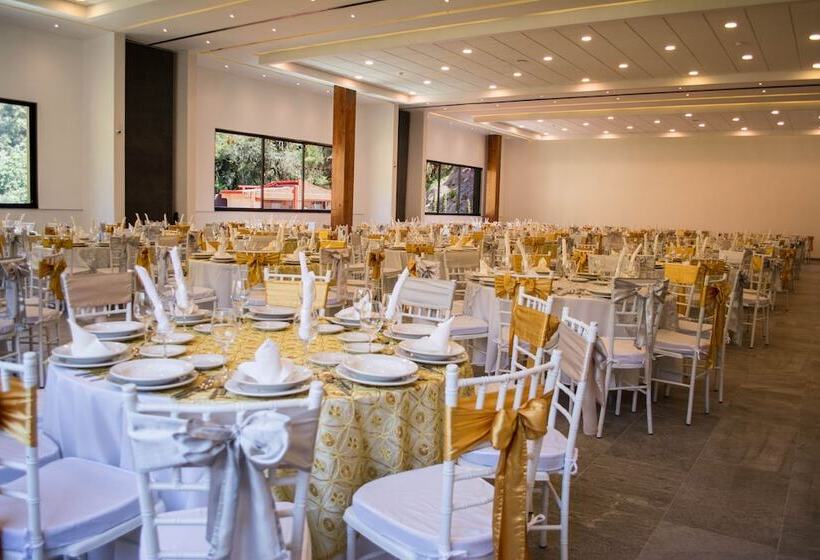 هتل Y Aguas Termales De Chignahuapan