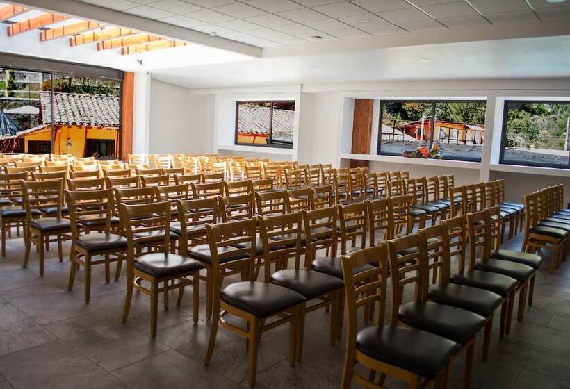 هتل Y Aguas Termales De Chignahuapan